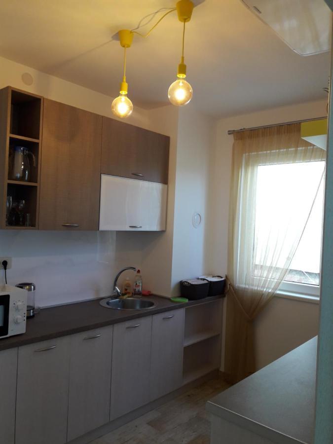 Aurora House Duplex Apartment Njivice Bagian luar foto